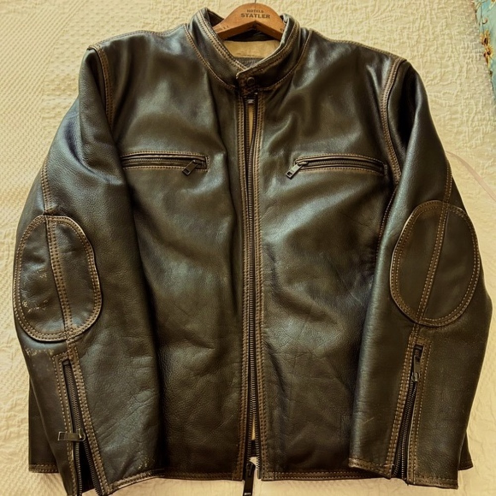 Men’s MarcNY (XL) Dk Brown (inside carry pocket ) LeatherJacket. Zippered cuffs
